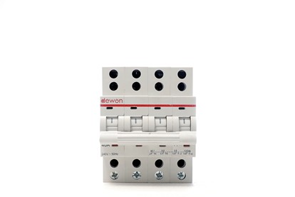 Four Pole MCB Changeover